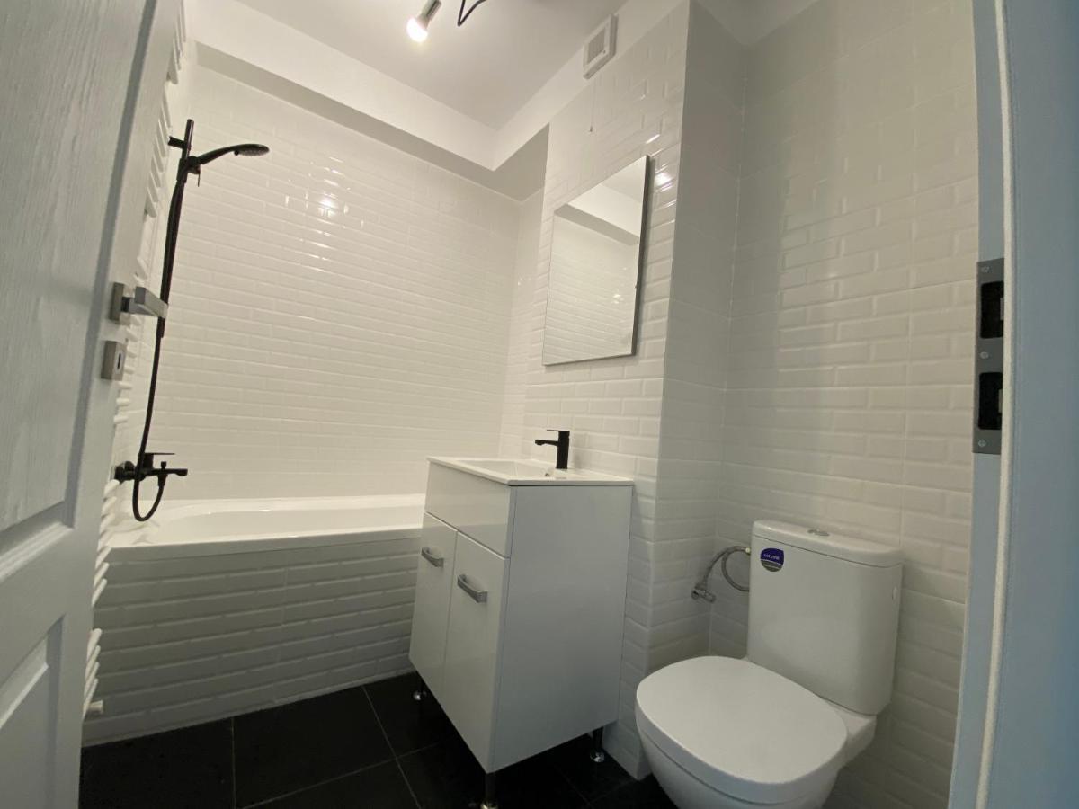 Studio Galaxy Plaza Residence Sector 6 Bucharest Exterior photo